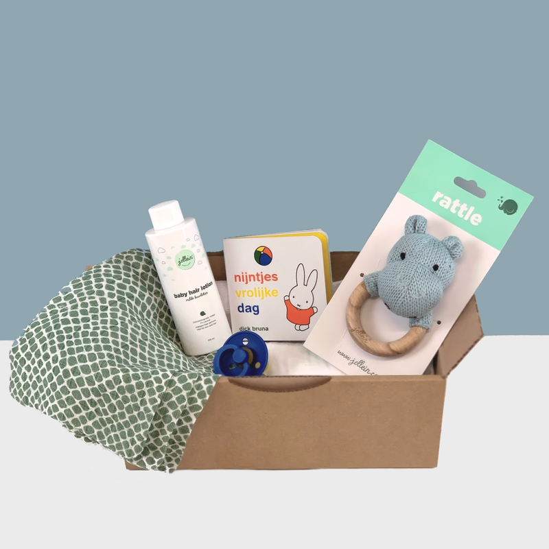 kraampakket cadeaubox baby zwanger geboorte kado giftbox kraamcadeau suprise box jongen meisje